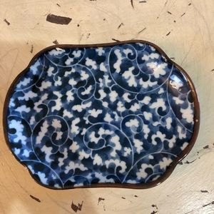 Sweet Trinket, or Soap Dish